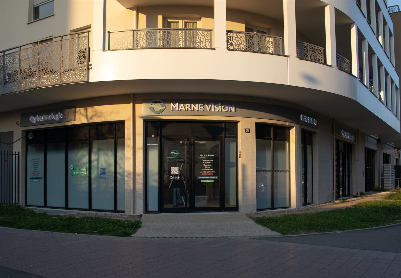 Façade extérieure du cabinet Marne Vision à Neuilly-sur-Marne